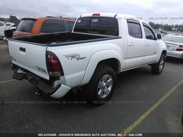 5TEJU62N68Z483767 - 2008 TOYOTA TACOMA DOUBLE CAB PRERUNNER WHITE photo 4