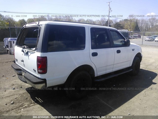 1FMPU16L3YLC00399 - 2000 FORD EXPEDITION XLT თეთრი ფოტო 4