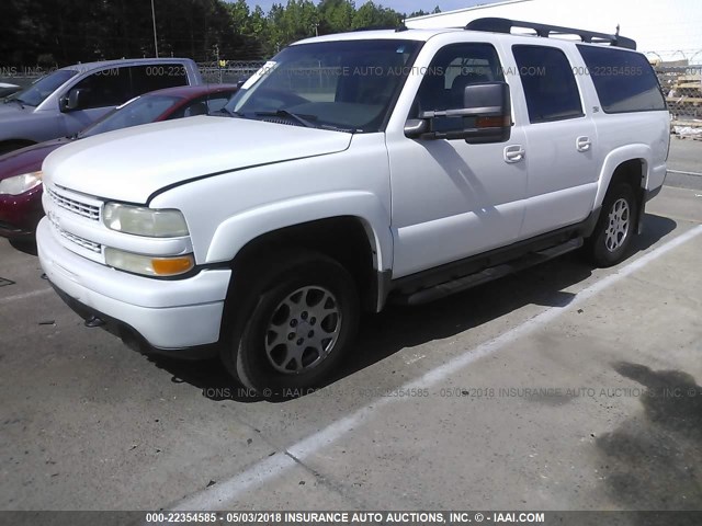 3GNFK16Z22G350980 - 2002 CHEVROLET SUBURBAN K1500 WHITE photo 2