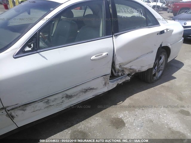 1LNHM87A92Y634993 - 2002 LINCOLN LS 白色 照片 6