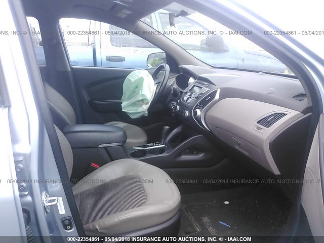 KM8JU3AC3BU155314 - 2011 HYUNDAI TUCSON GLS/LIMITED 浅蓝色 照片 5