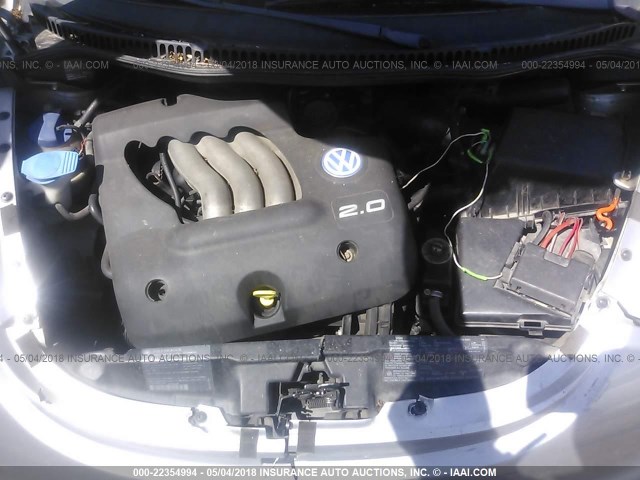 3VWBB61C8WM030476 - 1998 VOLKSWAGEN NEW BEETLE ვერცხლისფერი ფოტო 10