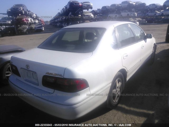 4T1BF18B1WU243560 - 1998 TOYOTA AVALON XL/XLS WHITE photo 4