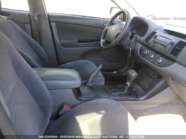 4T1BE32K56U679576 - 2006 TOYOTA CAMRY LE/XLE/SE შავი ფოტო 5