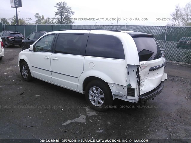 2A4RR5D10AR240048 - 2010 CHRYSLER TOWN & COUNTRY TOURING WHITE photo 3