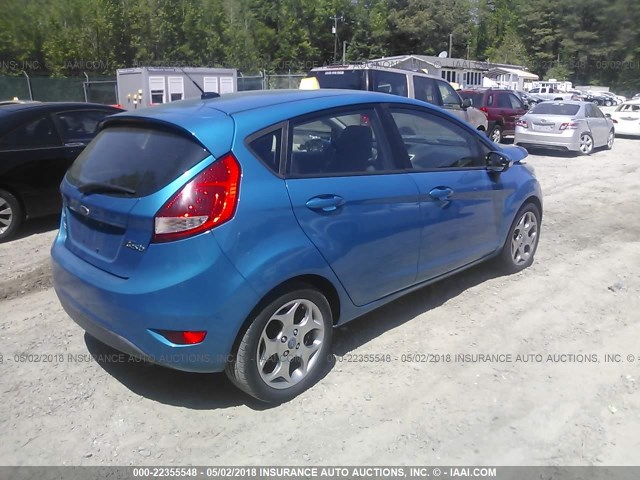 3FADP4FJ8CM126540 - 2012 FORD FIESTA SES BLUE photo 4