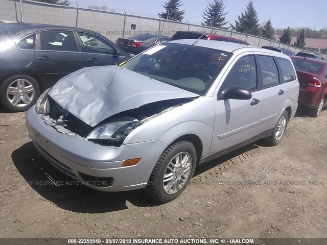 1FAFP36N95W267383 - 2005 FORD FOCUS ZXW GRAY photo 2