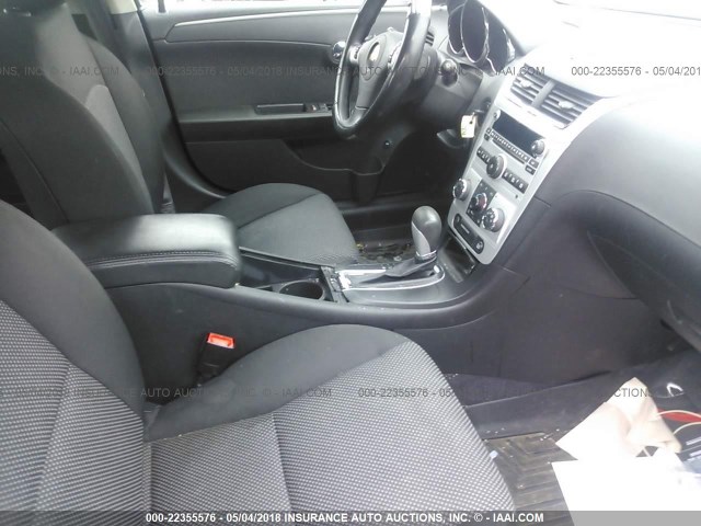 1G1ZC5EB7A4164449 - 2010 CHEVROLET MALIBU 1LT 灰色 照片 5