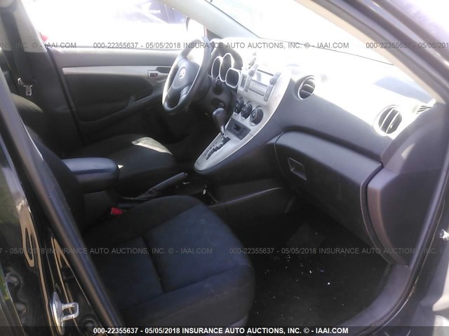 2T1KU40EX9C090583 - 2009 TOYOTA COROLLA MATRIX  BLACK photo 5