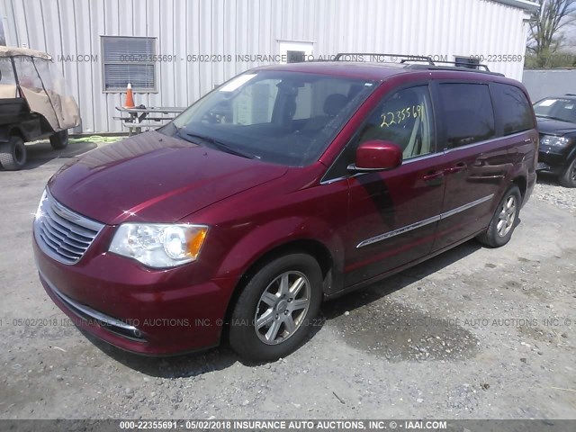 2C4RC1BG4DR525539 - 2013 CHRYSLER TOWN & COUNTRY TOURING RED photo 2