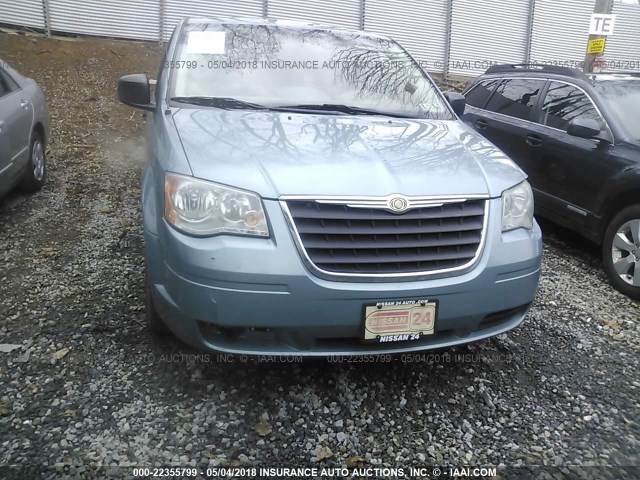 2A8HR44HX8R752251 - 2008 CHRYSLER TOWN & COUNTRY LX TURQUOISE photo 6