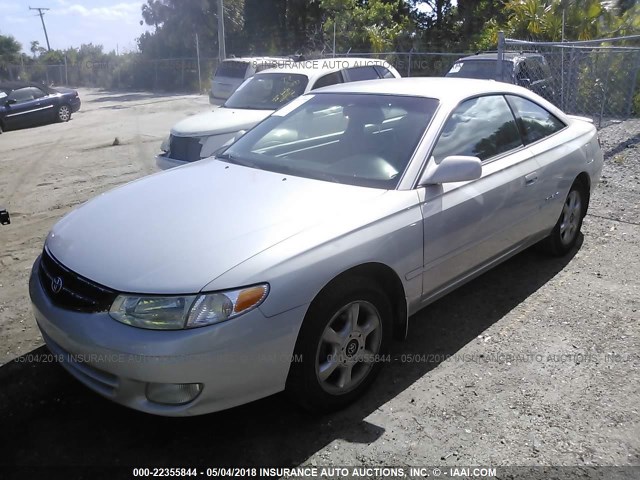 2T1CF22P71C428043 - 2001 TOYOTA CAMRY SOLARA SE/SLE SILVER photo 2