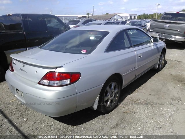 2T1CF22P71C428043 - 2001 TOYOTA CAMRY SOLARA SE/SLE ვერცხლისფერი ფოტო 4