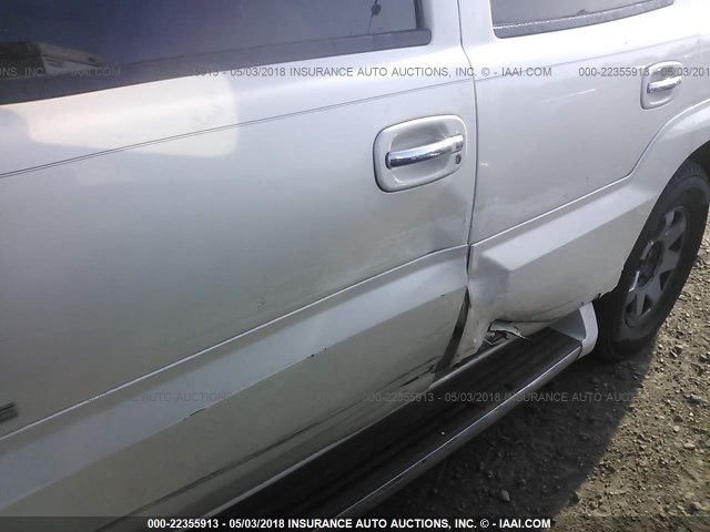 1GYEC63T84R181656 - 2004 CADILLAC ESCALADE LUXURY أبيض صورة 6