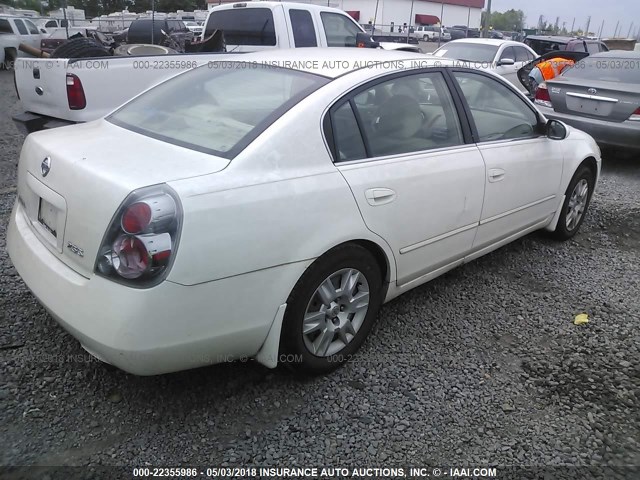 1N4AL11D96N454297 - 2006 NISSAN ALTIMA S/SL WHITE photo 4