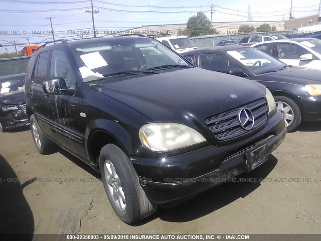 4JGAB72E81A276272 - 2001 MERCEDES-BENZ ML 430 BLACK photo 1