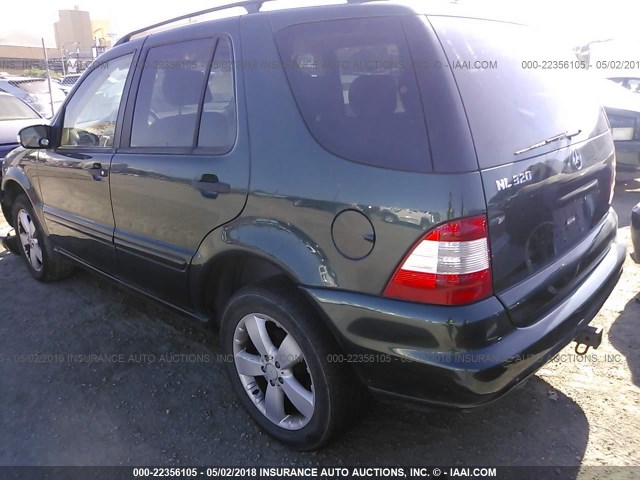 4JGAB54E33A372198 - 2003 MERCEDES-BENZ ML 320 GREEN photo 3