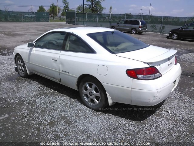 2T1CF28P2XC210253 - 1999 TOYOTA CAMRY SOLARA SE/SLE WHITE photo 3