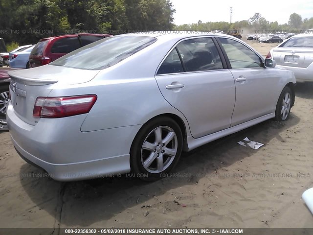 4T1BE46K87U111548 - 2007 TOYOTA CAMRY NEW GENERAT CE/LE/XLE/SE SILVER photo 4