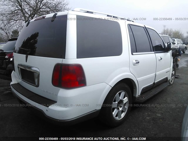 5LMFU28R93LJ41870 - 2003 LINCOLN NAVIGATOR WHITE photo 4