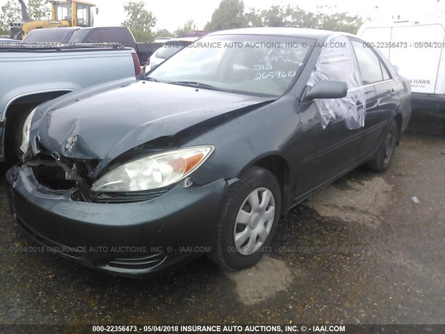 JTDBE32K640265960 - 2004 TOYOTA CAMRY LE/XLE GREEN photo 2