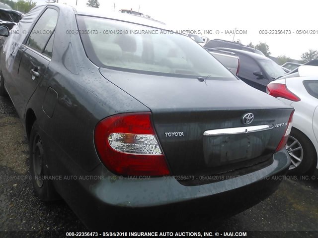 JTDBE32K640265960 - 2004 TOYOTA CAMRY LE/XLE GREEN photo 3
