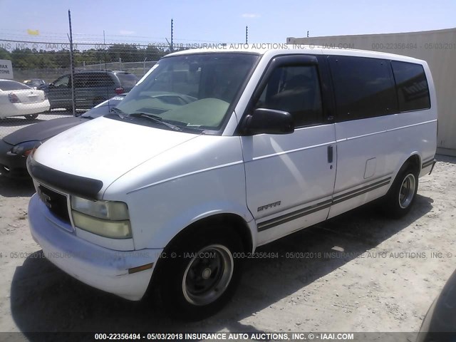 1GKDM19W6WB521275 - 1998 GMC SAFARI XT WHITE photo 2