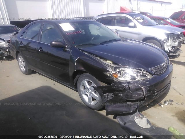 JTDBF32K920005384 - 2002 TOYOTA CAMRY LE/XLE/SE PURPLE photo 1