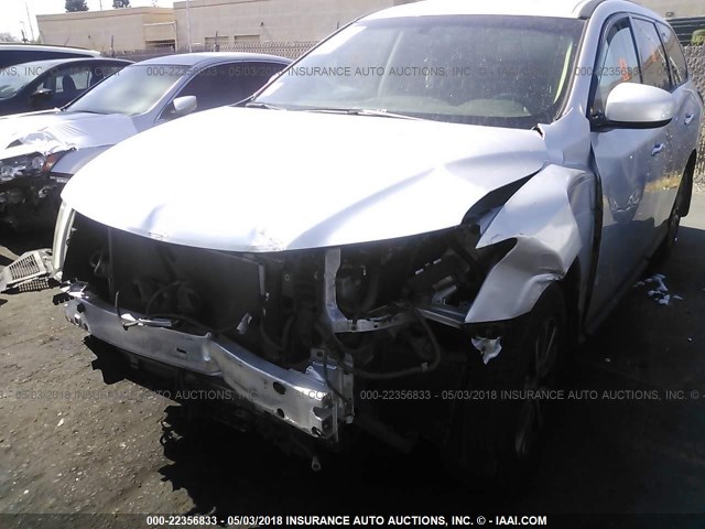 5N1AR2MN4DC665933 - 2013 NISSAN PATHFINDER S/SV/SL/PLATINUM 银色 照片 6