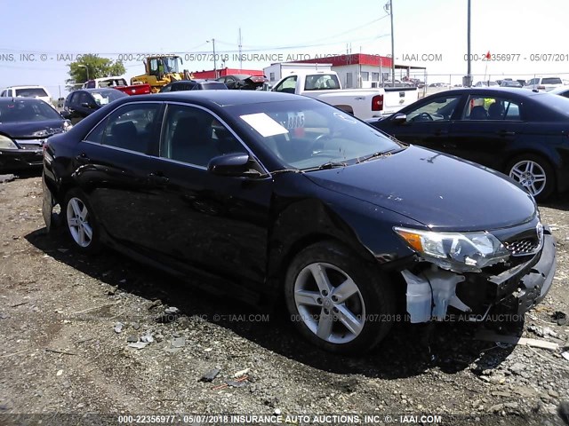 4T1BF1FK6CU053705 - 2012 TOYOTA CAMRY SE/LE/XLE BLACK photo 1