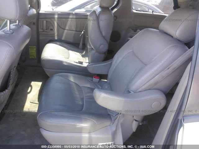 5TDBA22C75S037513 - 2005 TOYOTA SIENNA XLE/XLE LIMITED GRAY photo 8