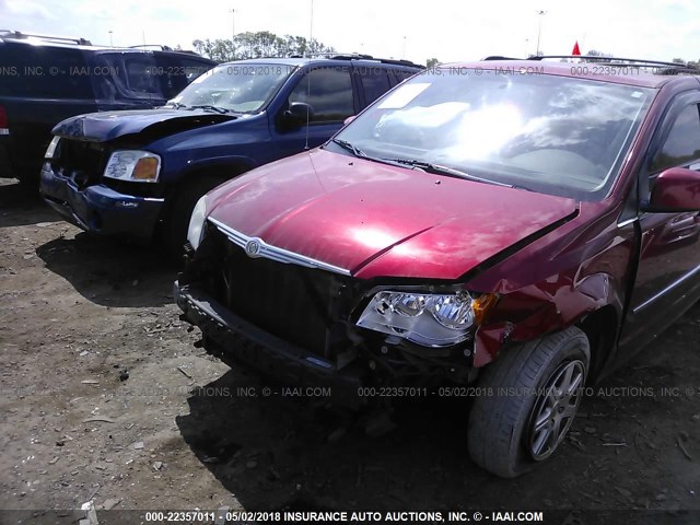 2A8HR54109R678686 - 2009 CHRYSLER TOWN & COUNTRY TOURING RED photo 6