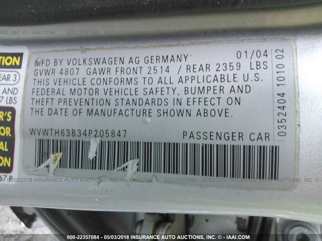 WVWTH63B34P205847 - 2004 VOLKSWAGEN PASSAT GLX 4MOTION GRAY photo 9