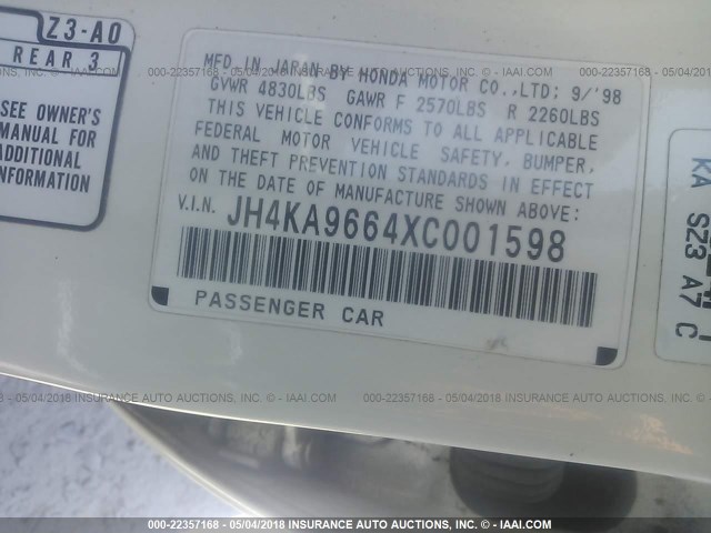 JH4KA9664XC001598 - 1999 ACURA 3.5RL WHITE photo 9