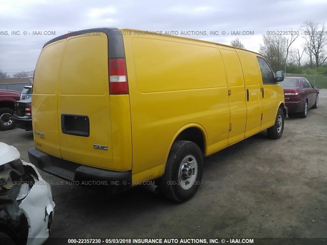 1GTW7GCA7C1148499 - 2012 GMC SAVANA G2500 YELLOW photo 4