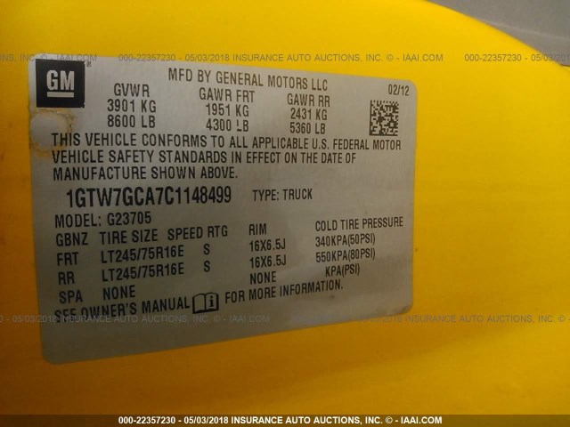 1GTW7GCA7C1148499 - 2012 GMC SAVANA G2500 YELLOW photo 9