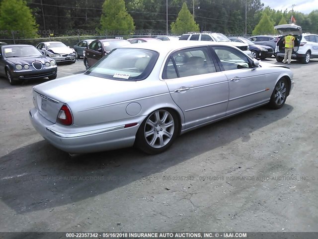 SAJWA79C15SG48914 - 2005 JAGUAR XJ8 L SILVER photo 4