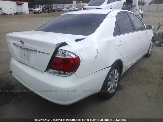 4T1BE30K46U711212 - 2006 TOYOTA CAMRY LE/XLE/SE Ақ фото 4