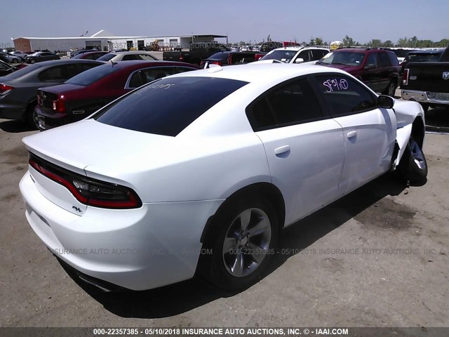 2C3CDXHG8GH265691 - 2016 DODGE CHARGER SXT WHITE photo 4