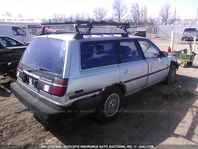 JT2SV21W6J0219886 - 1988 TOYOTA CAMRY DLX SILVER photo 4