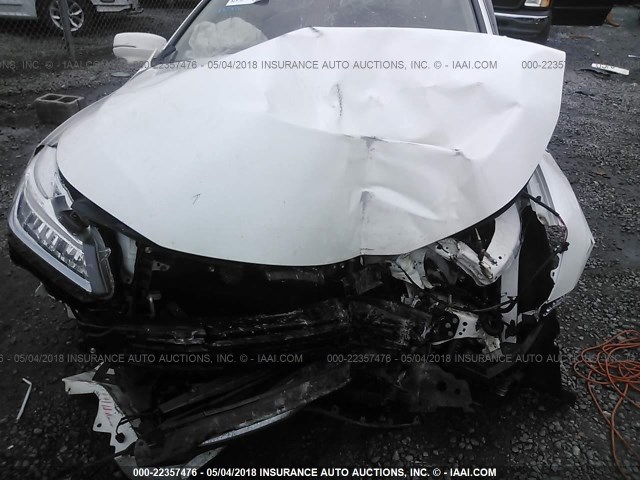 JHMCR6F78HC003960 - 2017 HONDA ACCORD HYBRID/TOURING WHITE photo 10