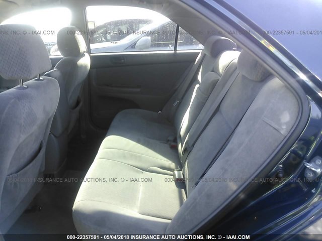 4T1BE32K24U324278 - 2004 TOYOTA CAMRY LE/XLE/SE BLUE photo 8