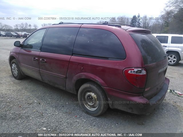 2C4GP44R55R512005 - 2005 CHRYSLER TOWN & COUNTRY LX MAROON photo 3