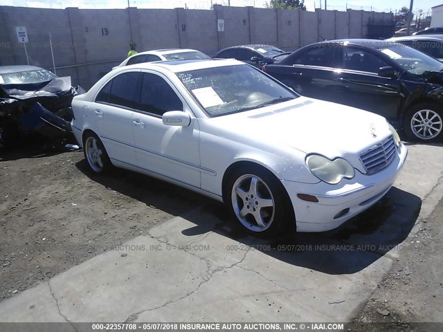 WDBRF61J44A550297 - 2004 MERCEDES-BENZ C 240 WHITE photo 1