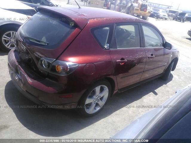 JM1BK143361472287 - 2006 MAZDA 3 HATCHBACK RED photo 4