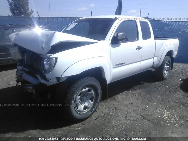 5TEUX42N86Z178423 - 2006 TOYOTA TACOMA ACCESS CAB Weiß Foto 2