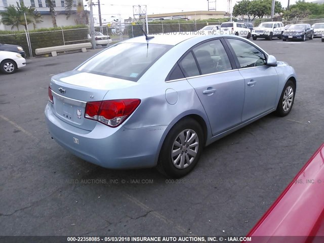 1G1PF5S90B7184140 - 2011 CHEVROLET CRUZE LT Light Blue photo 4