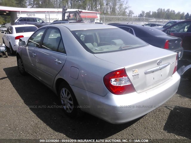 4T1BE32K44U378133 - 2004 TOYOTA CAMRY LE/XLE/SE 银色 照片 3