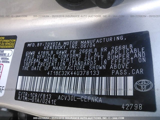 4T1BE32K44U378133 - 2004 TOYOTA CAMRY LE/XLE/SE 银色 照片 9