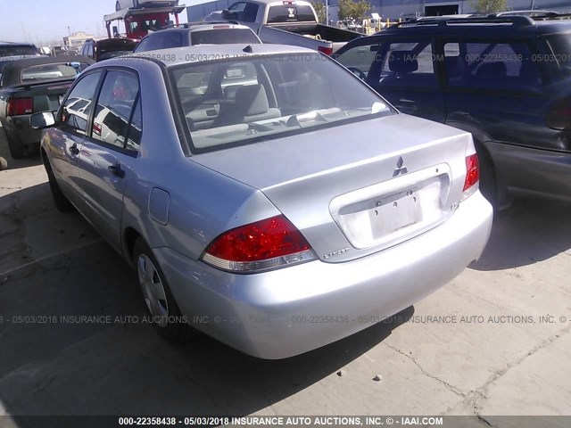 JA3AJ26E55U030643 - 2005 MITSUBISHI LANCER ES SILVER photo 3